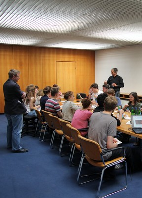 News: Besuch der Kölner Journalistenschule (20.06.2013)